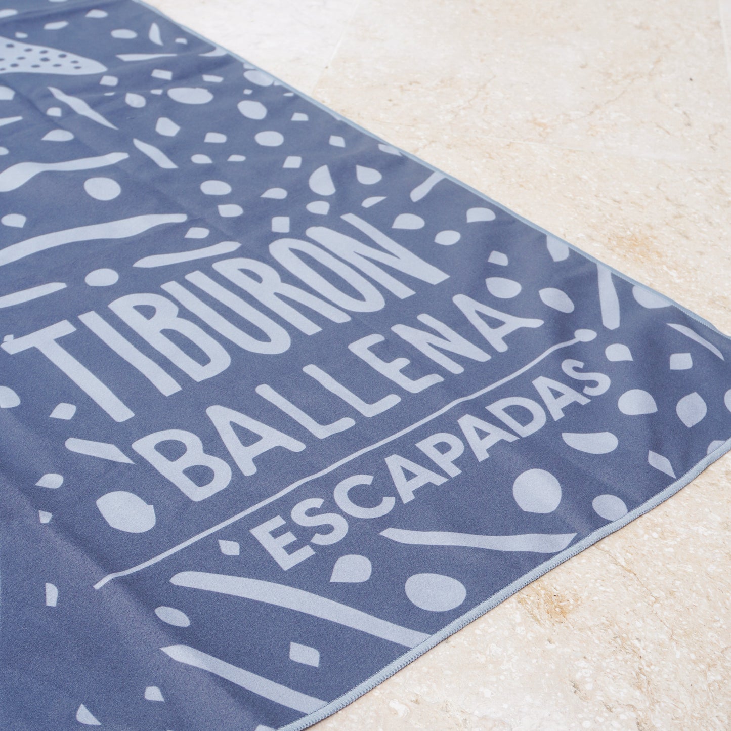 Toalla Microfibra Tiburón Ballena